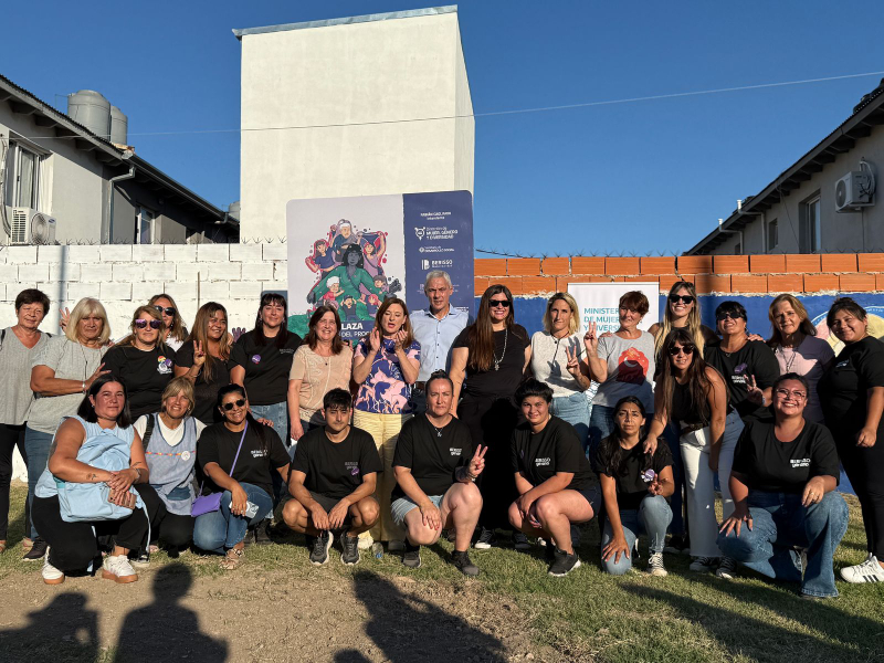 Se inauguró la Plaza "Mujeres del Progreso"