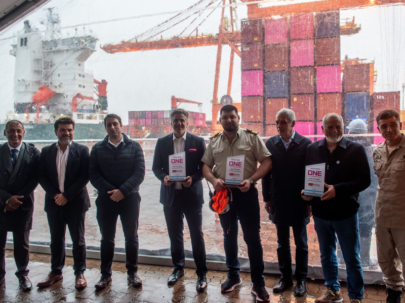 TecPlata recibe el primer buque de Ocean Network Express (ONE) del nuevo servicio "River Plate Express"