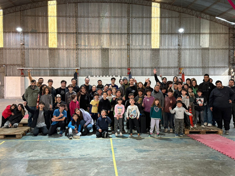 Se realizó una nueva Clínica de Parkour en el Gimnasio Municipal