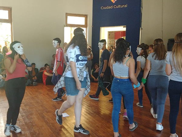 La ESB 13 de El Carmen cerró con una obra jornada educativa en La Plata